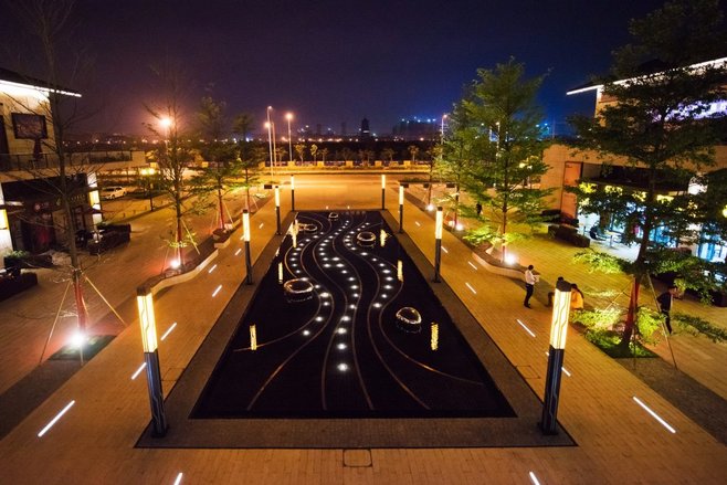 璀璨夜色映照未來(lái) 示范區(qū)的夜景照明藝術(shù)與科技